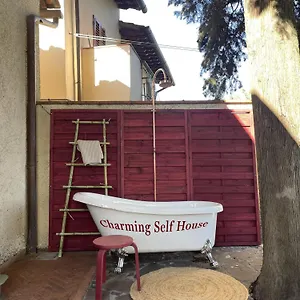 charming-self-house.it-tuscanyhotel.com/